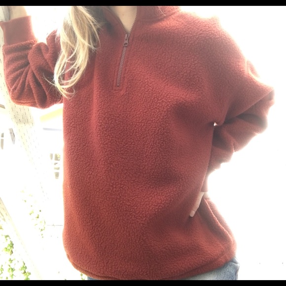 Everlane Sweaters - Everlane ReNew fleece